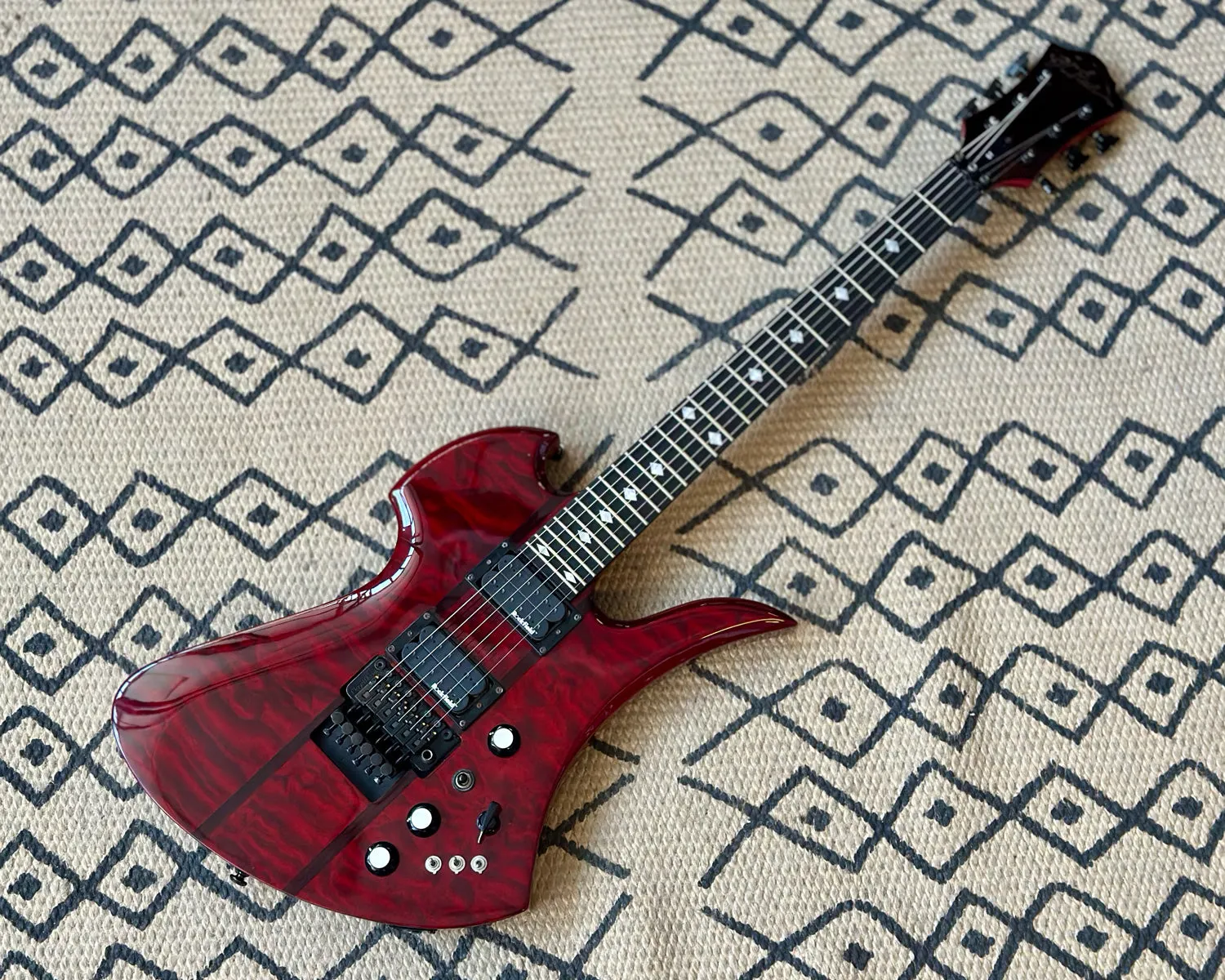 BC Rich Mockingbird - Transparent Black Cherry