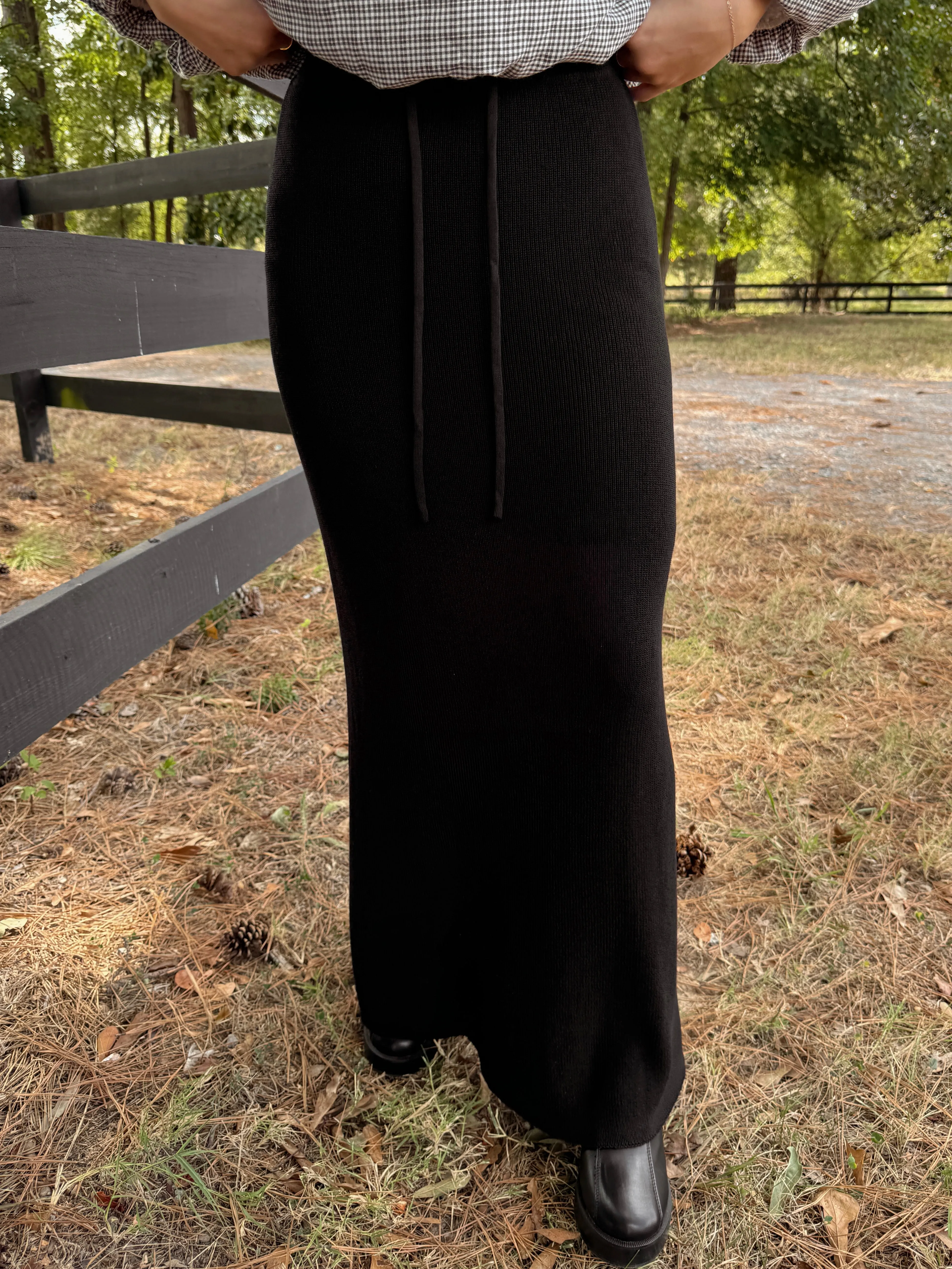 Black Knitted Maxi Skirt