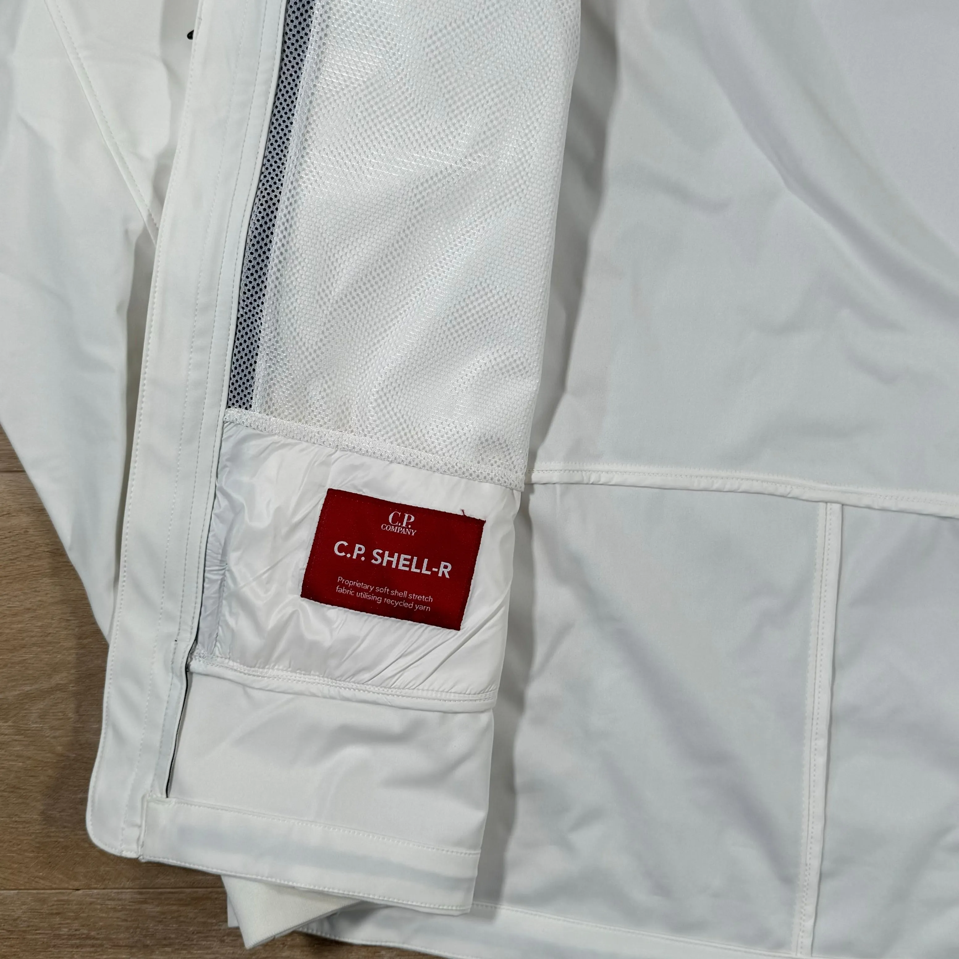 C.P. Company Soft Shell Lens Jacket in White