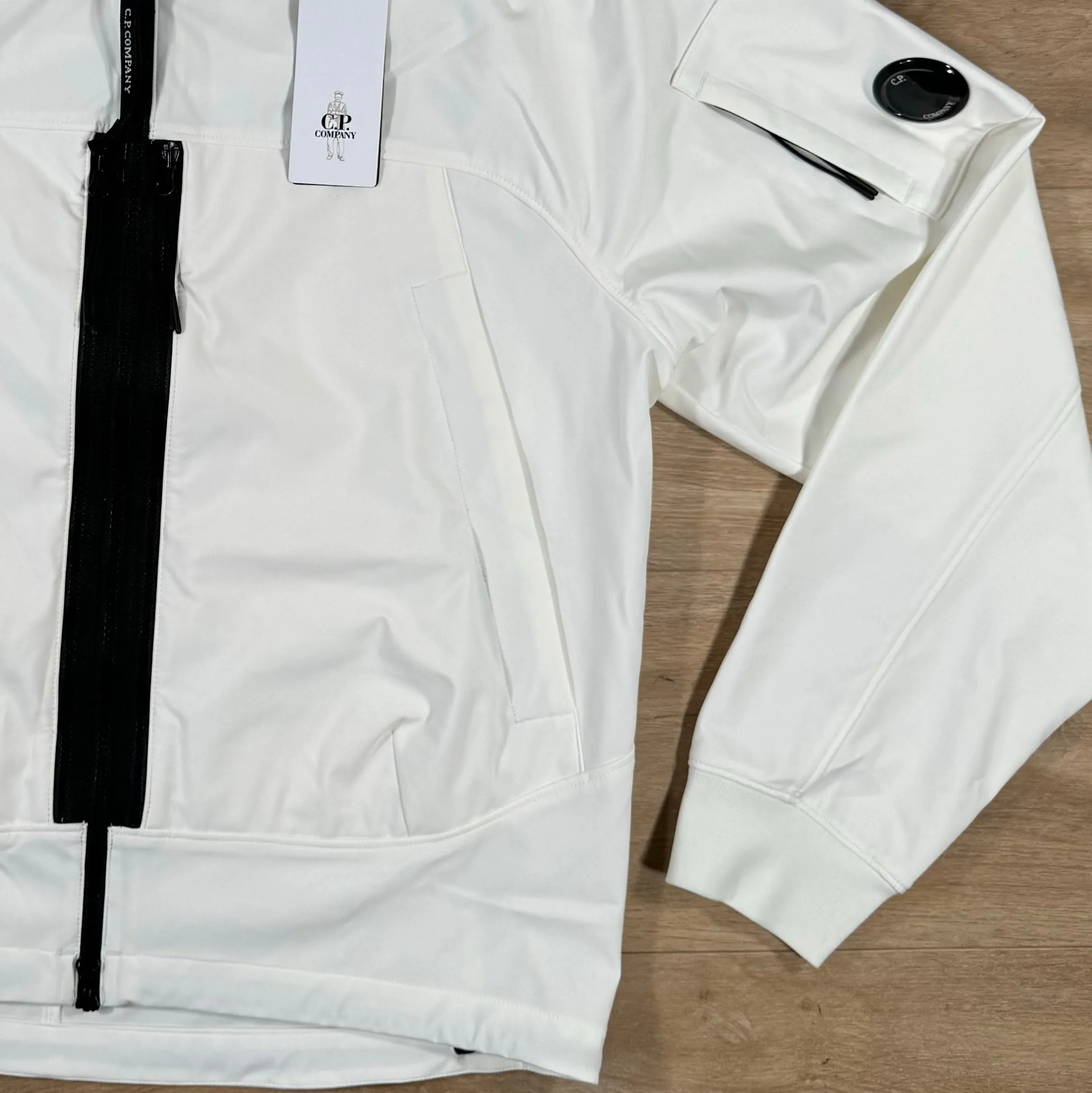 C.P. Company Soft Shell Lens Jacket in White