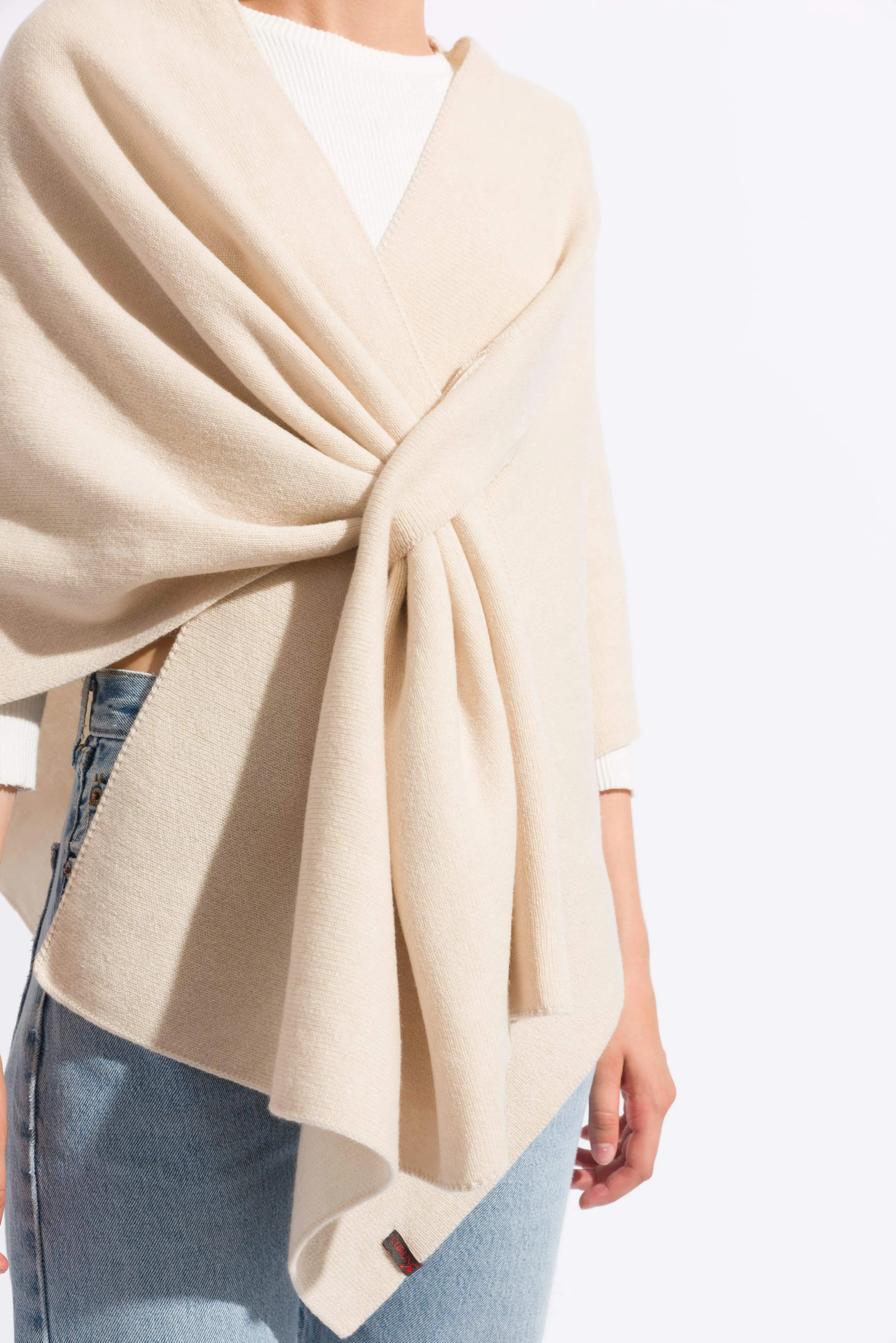 Firenze Luxe Cashmere Poncho by Curling Collection