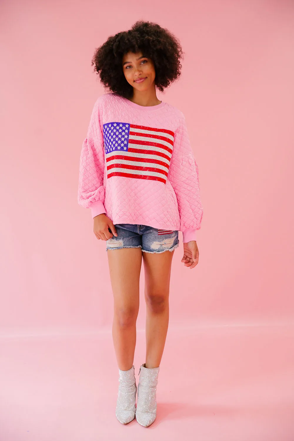 FLAG PATCH PINK QUILTED PULLOVER