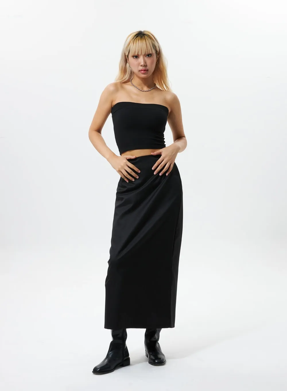 H-Line Maxi Skirt IS305