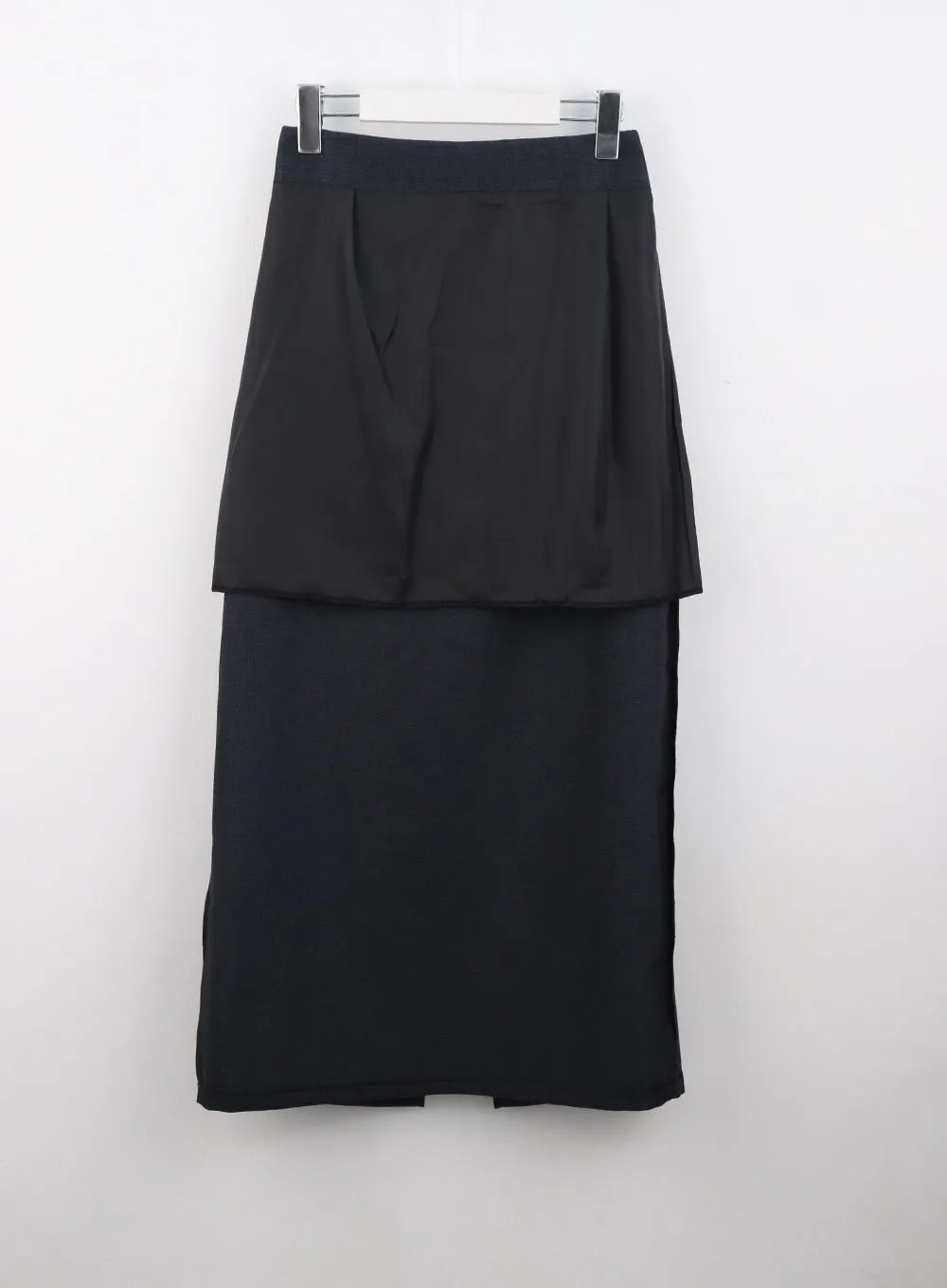 H-Line Maxi Skirt IS305