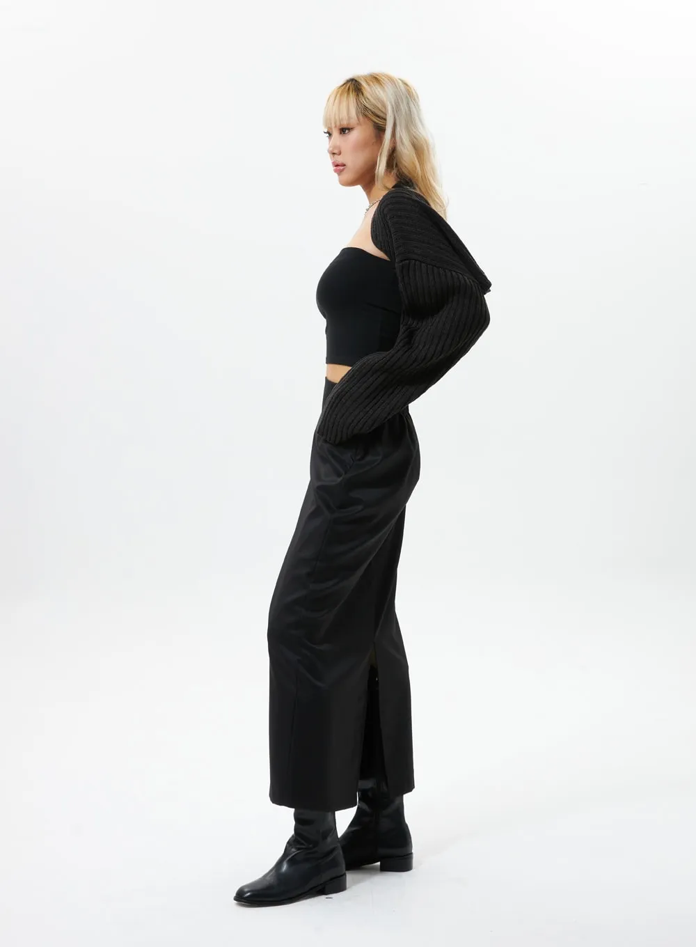 H-Line Maxi Skirt IS305