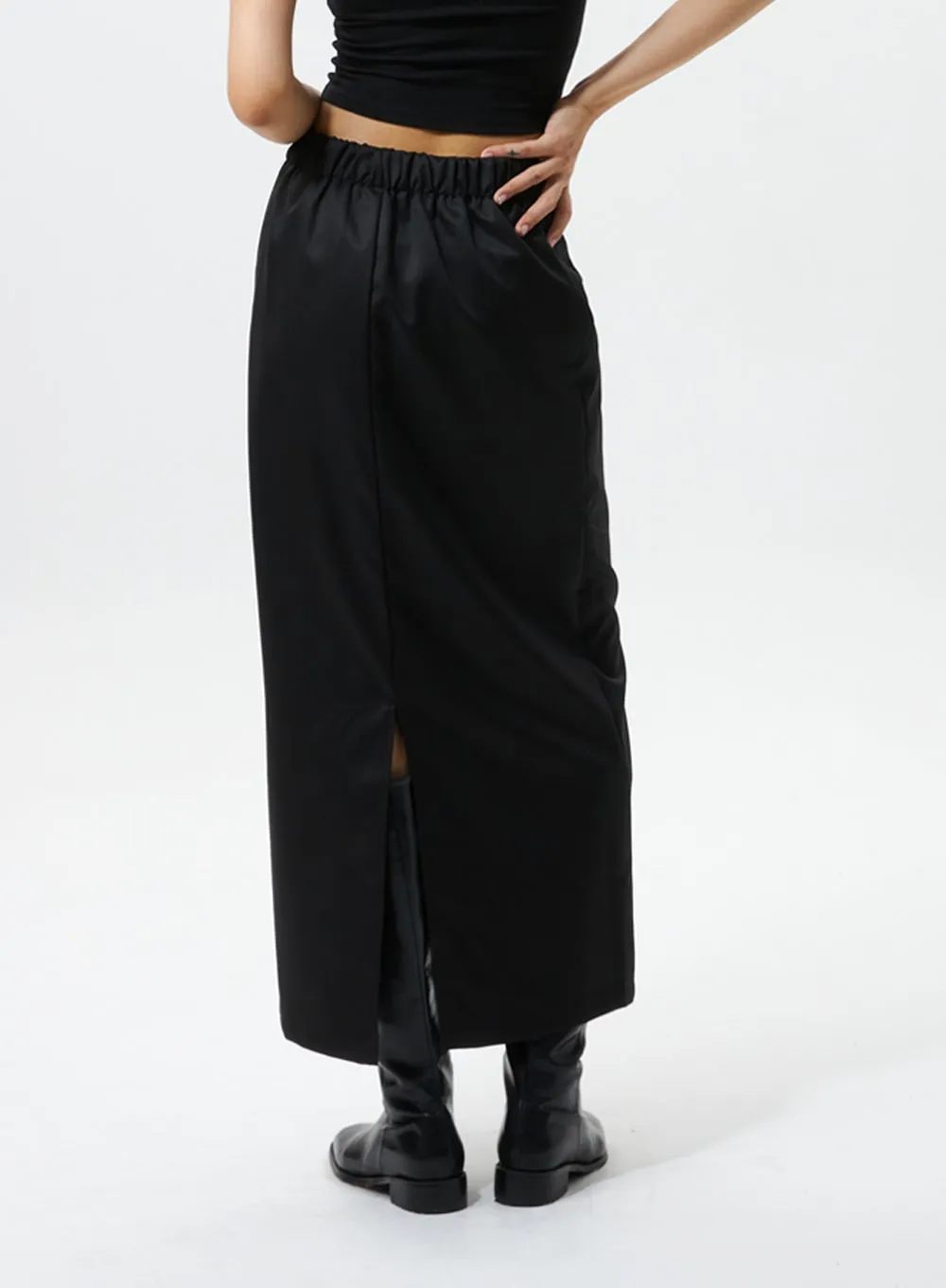 H-Line Maxi Skirt IS305