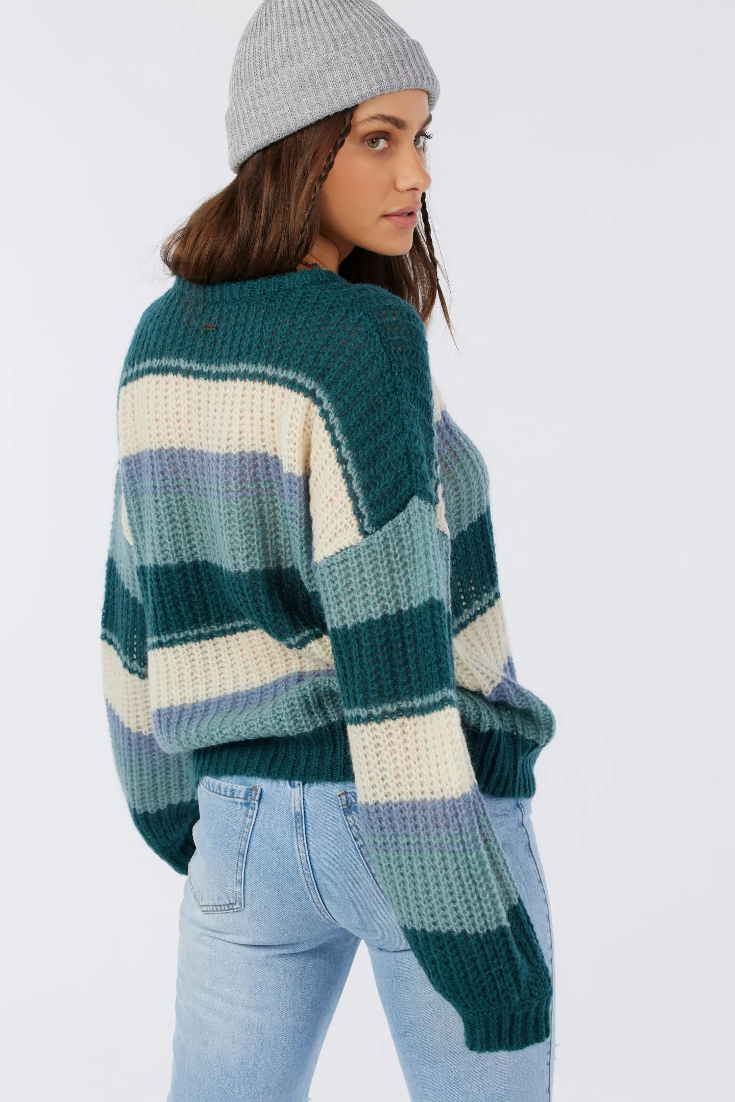 LAKE VIEW SWEATER