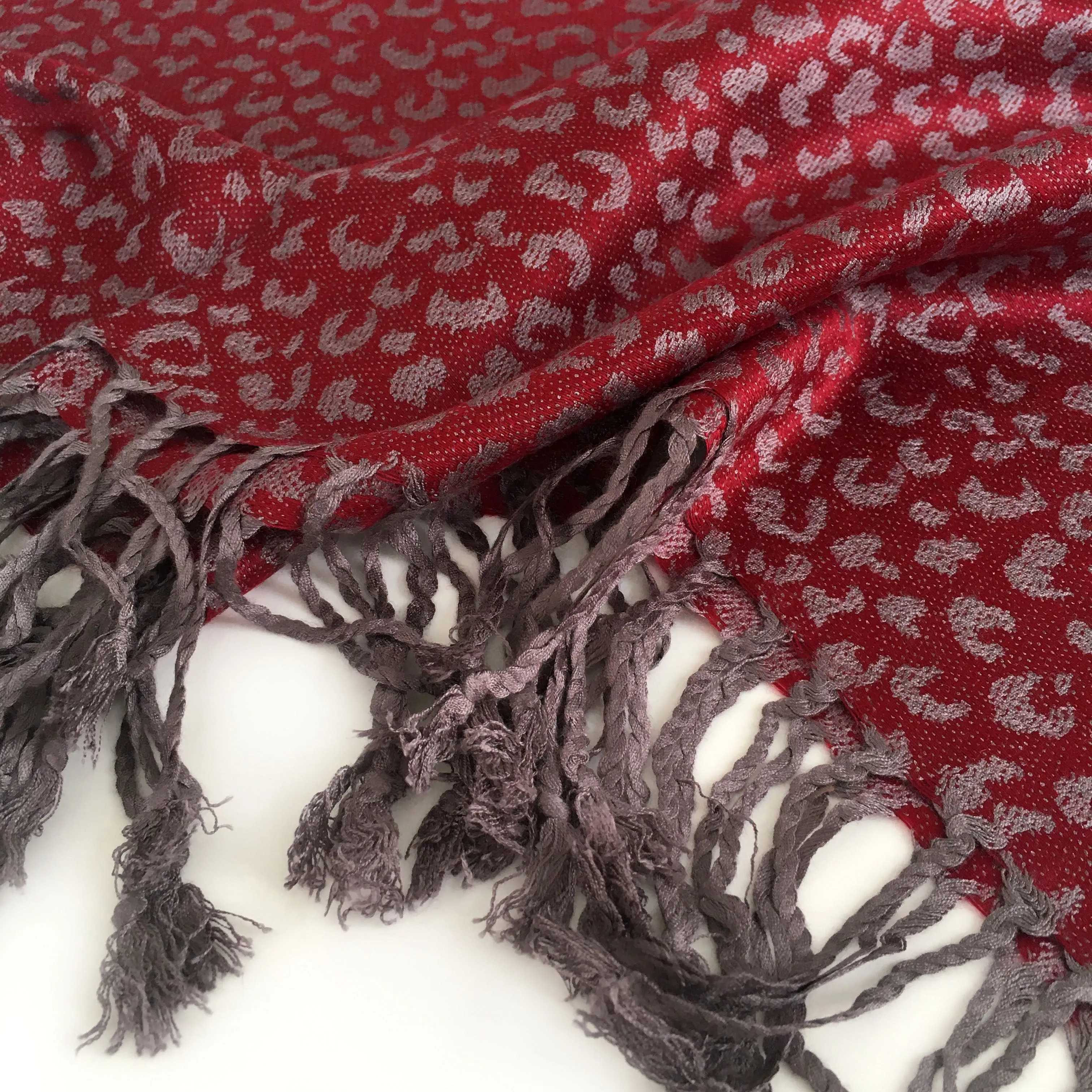 MAROON SMALL LEOPARD PRINT REVERSIBLE PASHMINA SHAWL SCARF