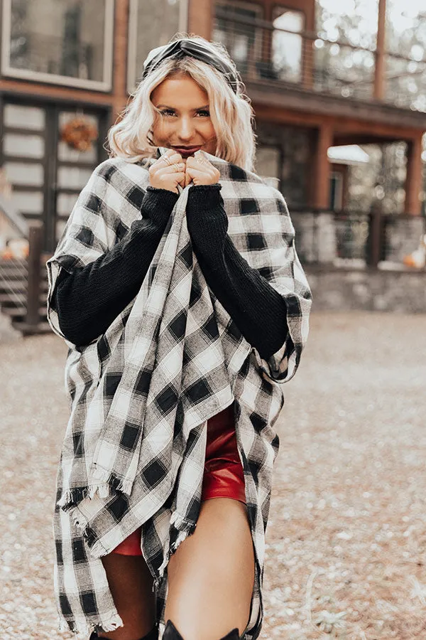 Morning Harvest Plaid Poncho In White