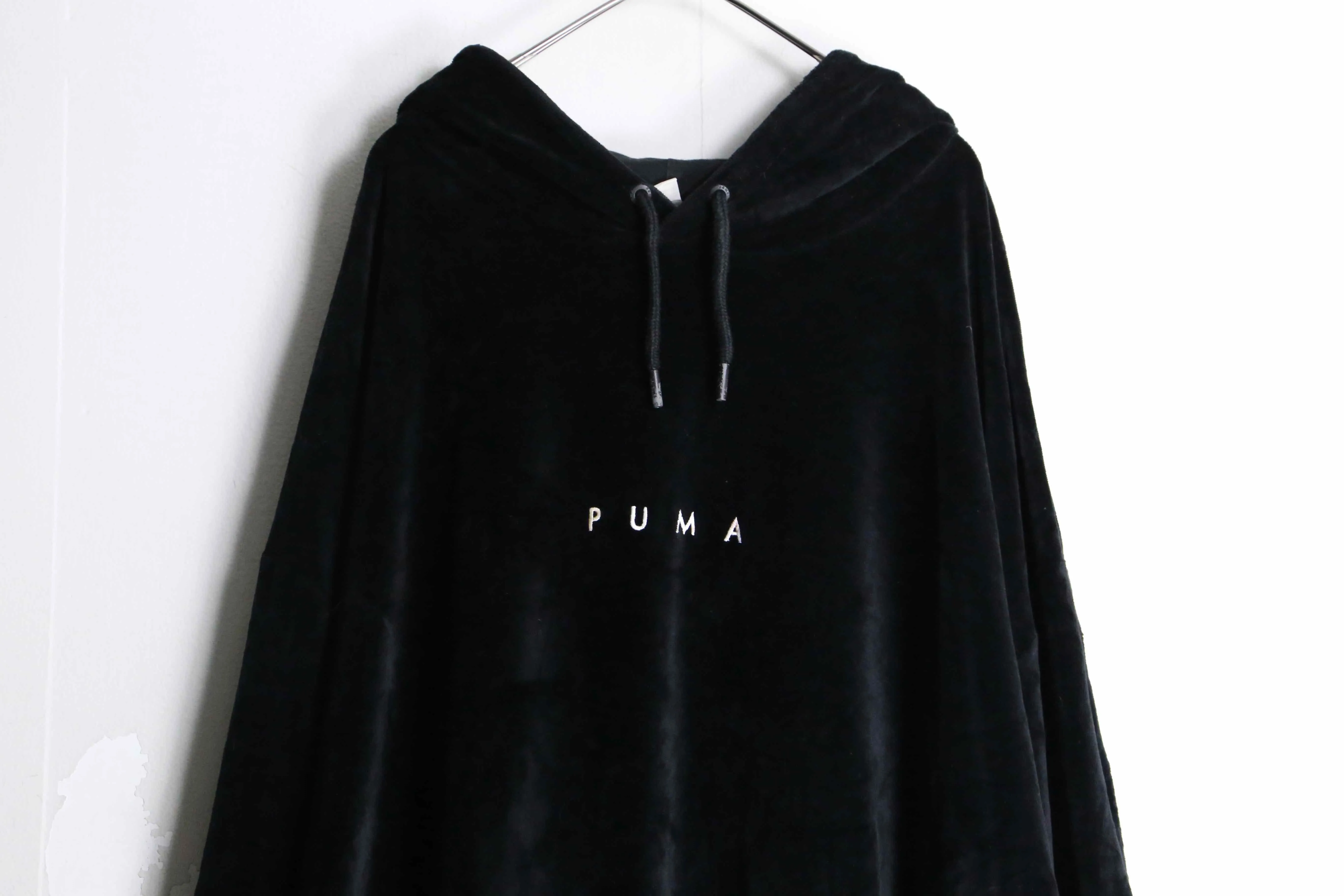 "PUMA" black velvet loose parka