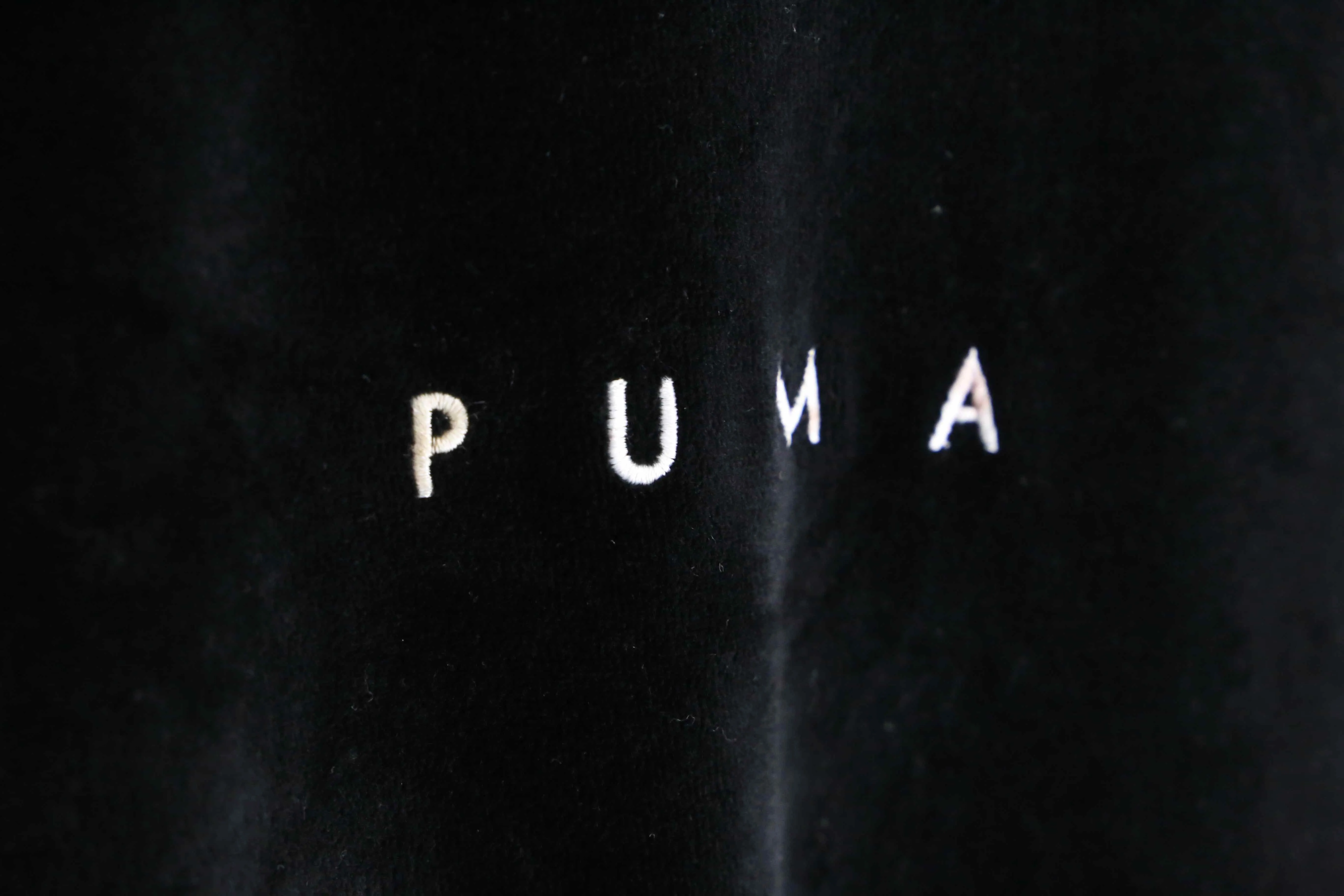 "PUMA" black velvet loose parka