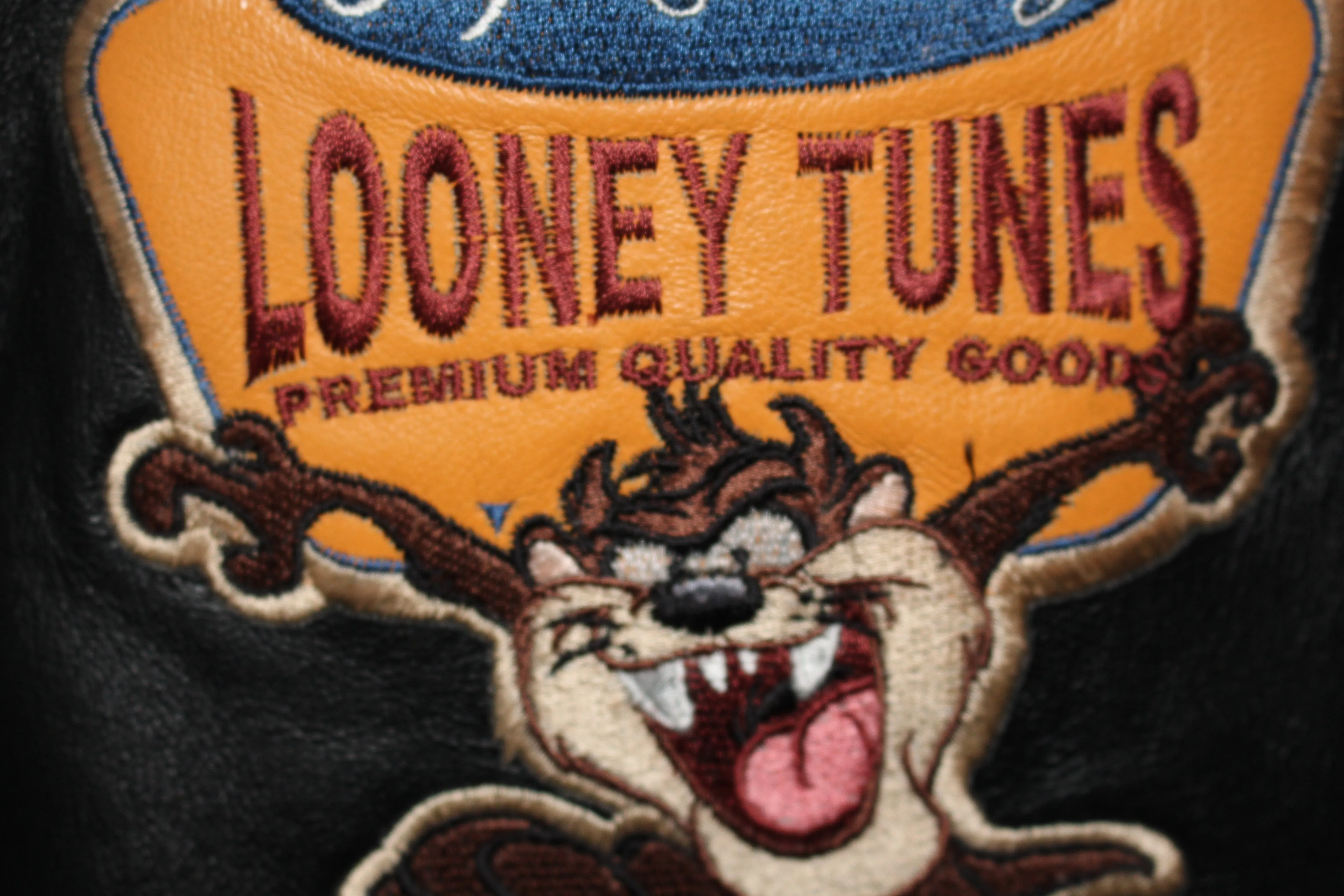 Rare 1998 Looney Tunes All Star Leather Jacket (XL)