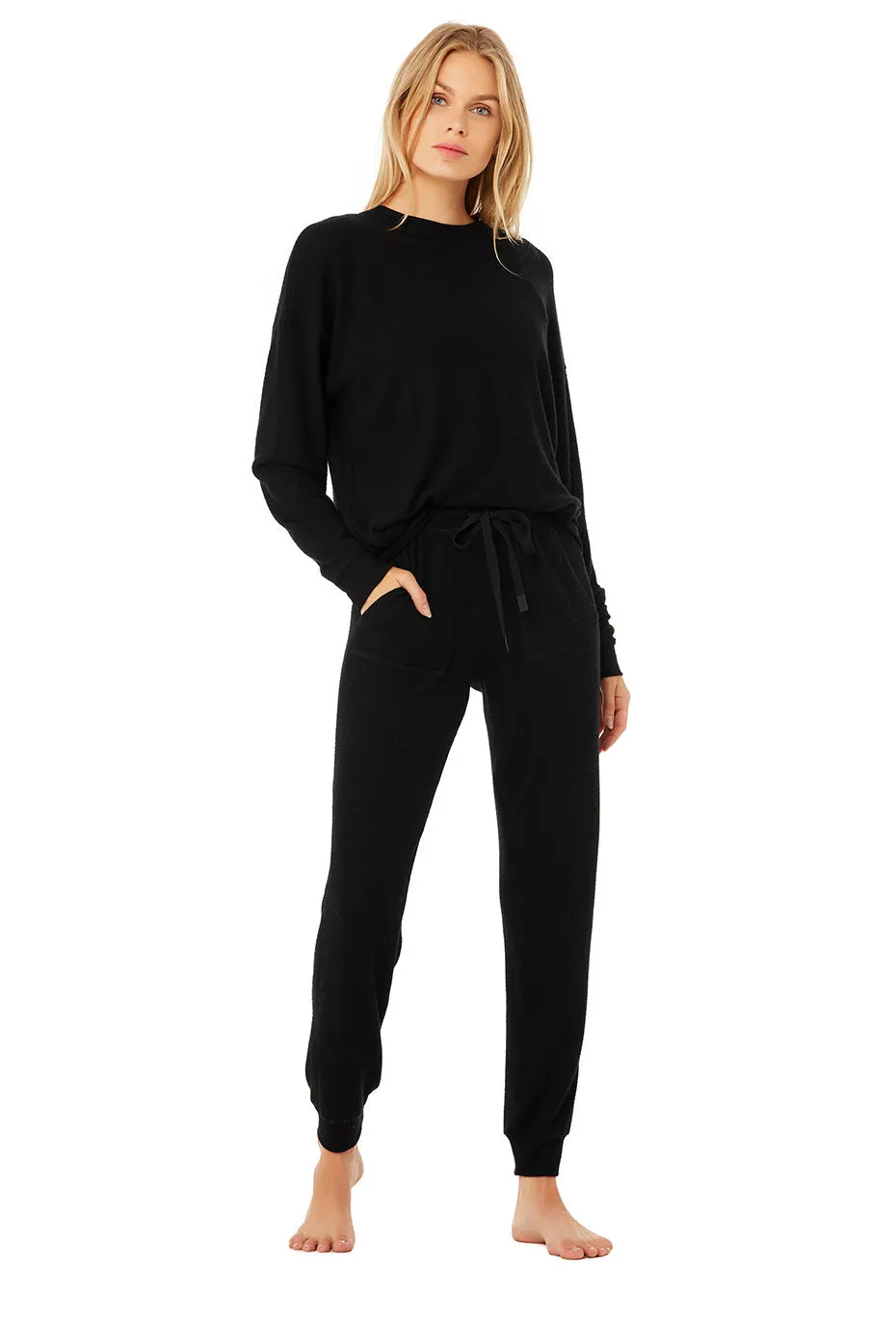 Soho Pullover & Soho Sweatpant Set - Black