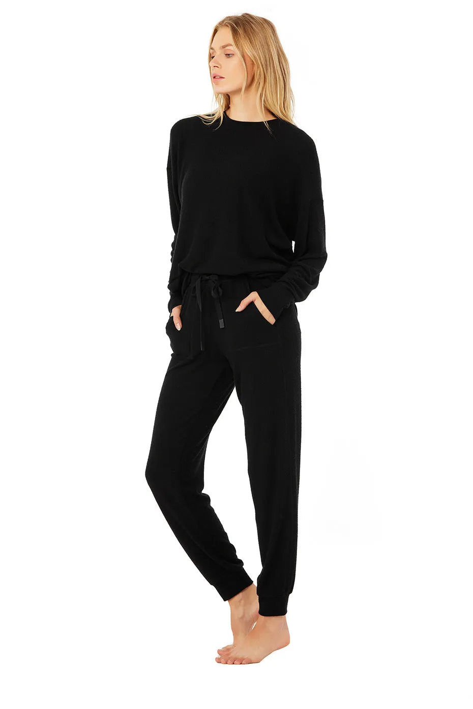 Soho Pullover & Soho Sweatpant Set - Black