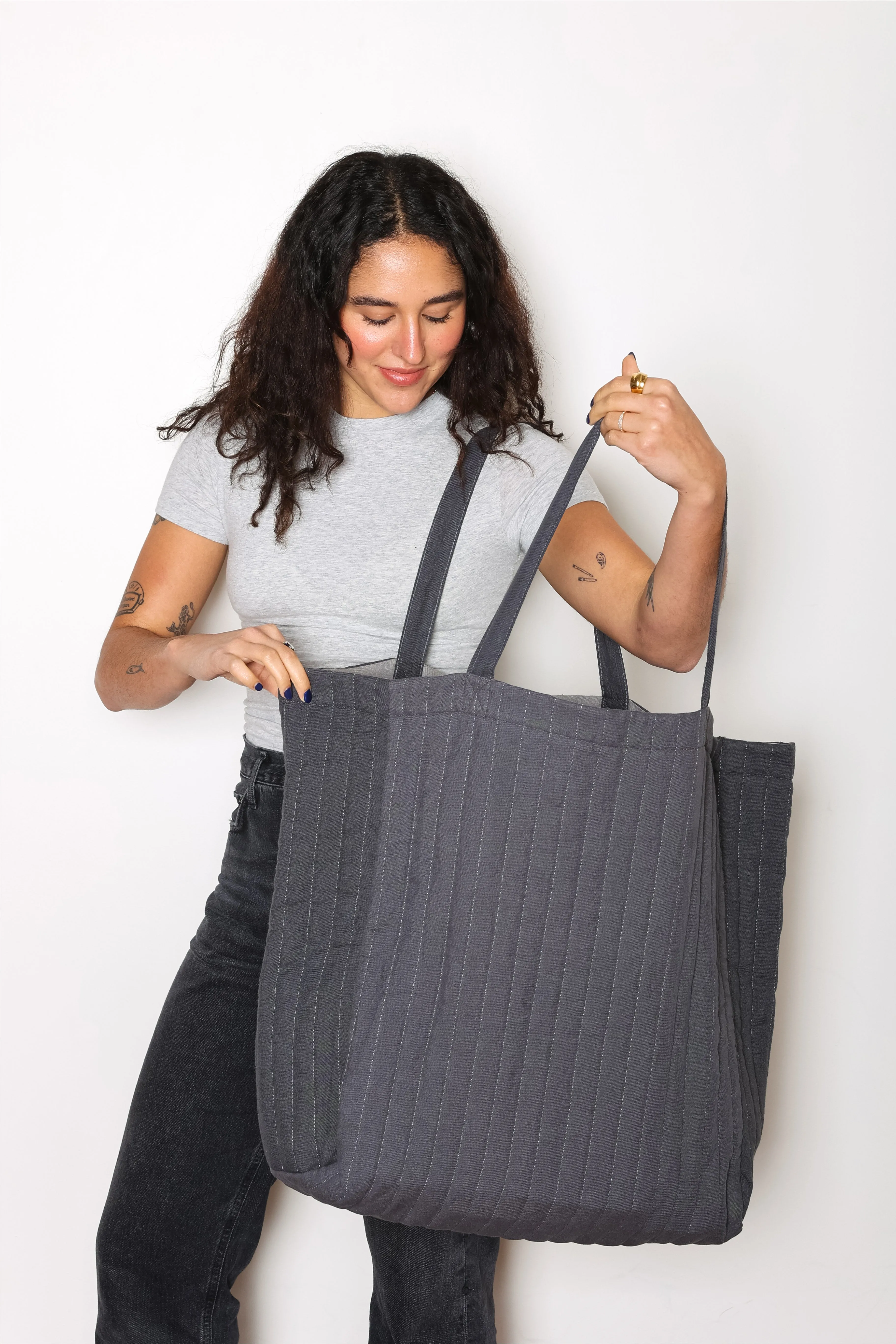 THE ESME | Oversized Quilted Tote Bag