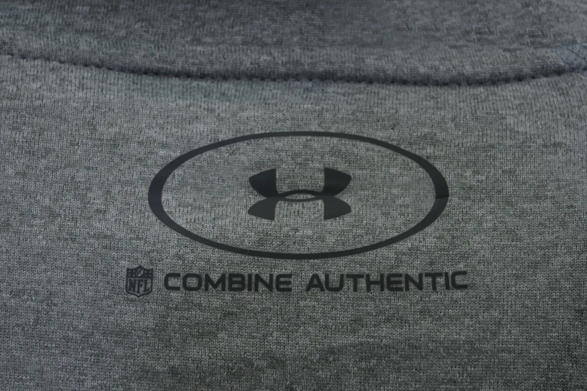 Under Armour Men's NFL Combine Authentic 1/4 Zip Pullover