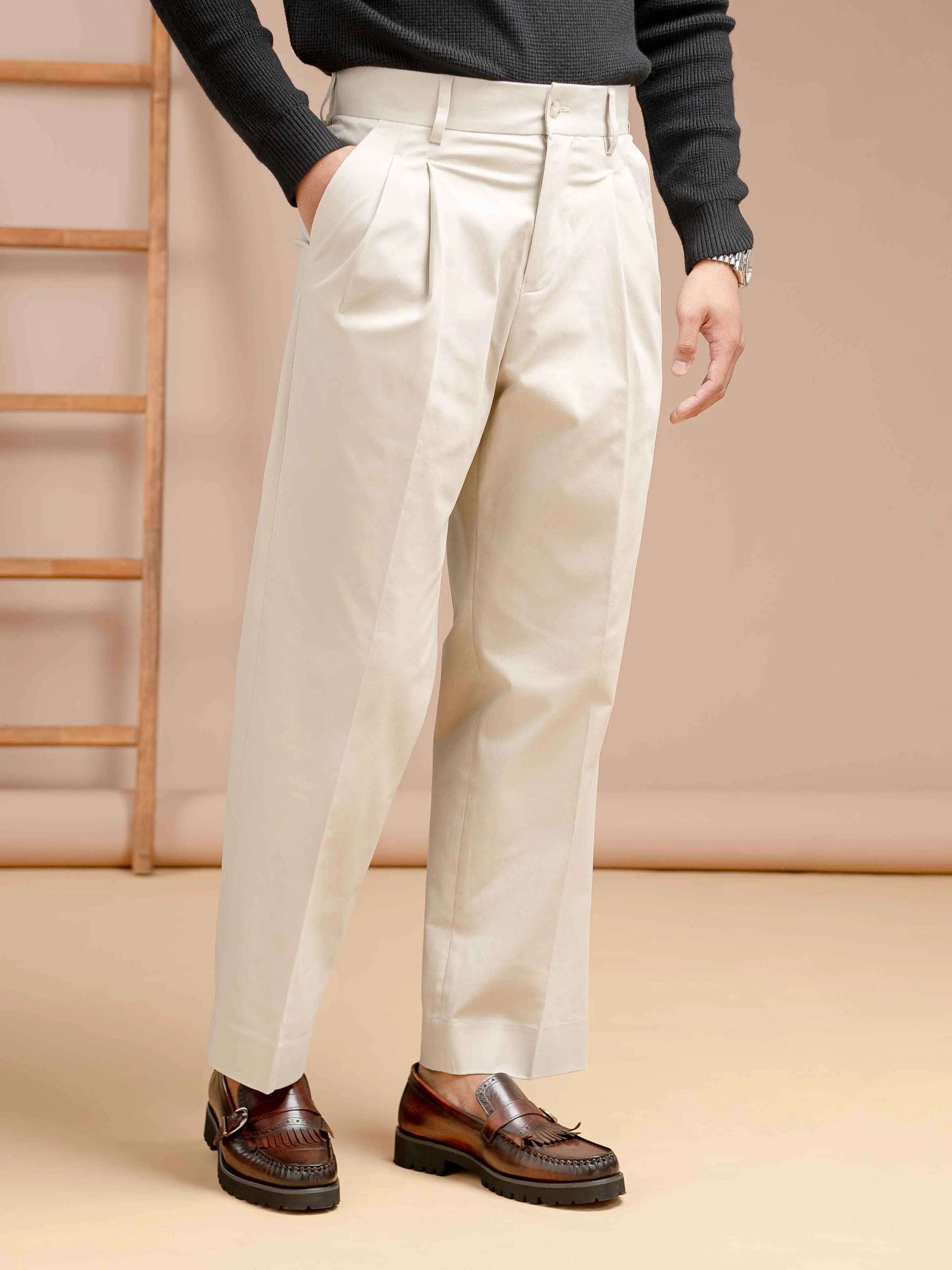 Venezia Pleated Trousers -Beige Apricot (Wide Fit)