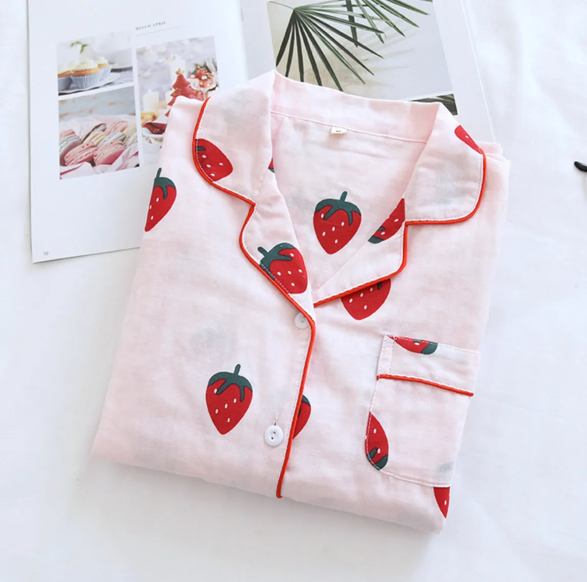 Woman Teenage Nightwear Cute Strawberry Pajamas Sets with Long Sleeve